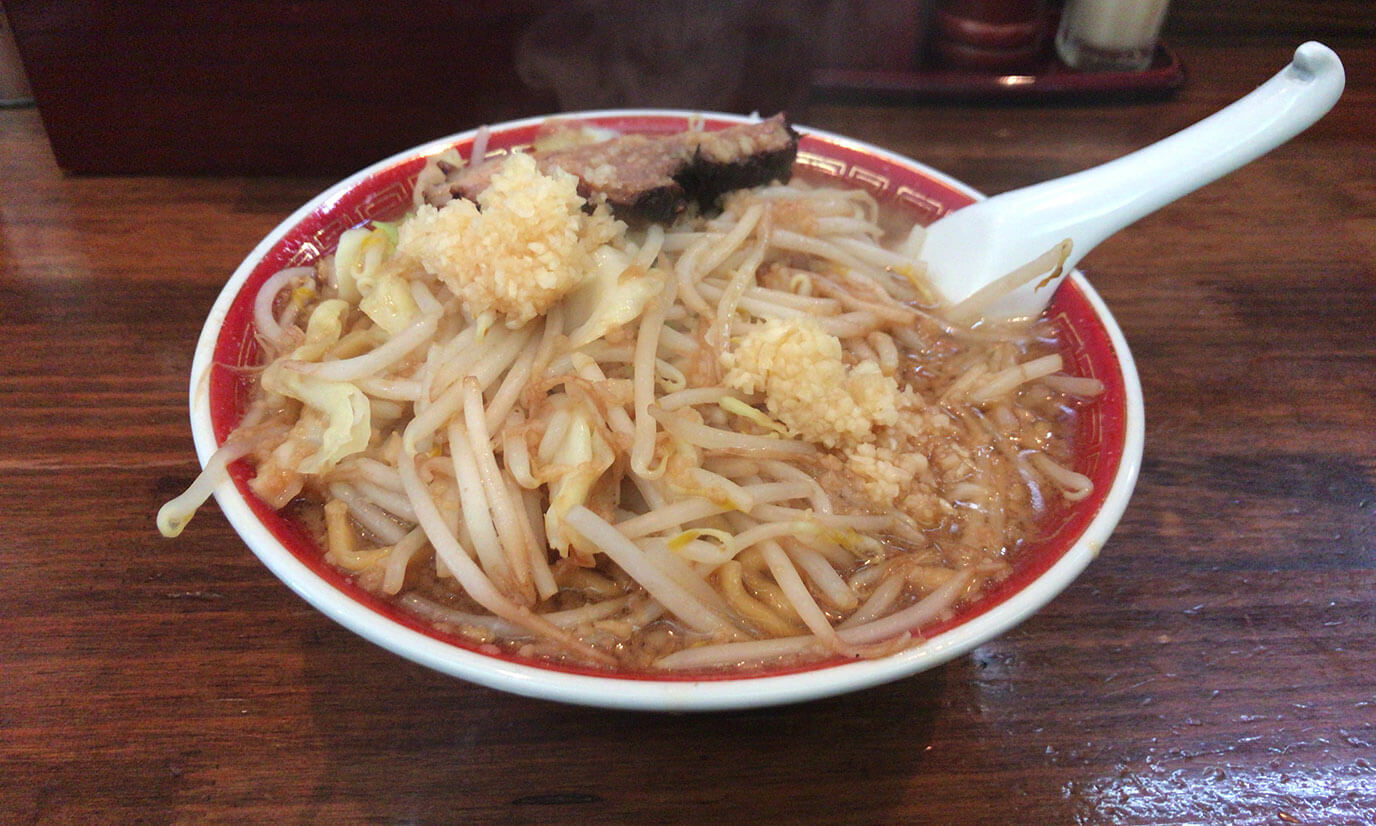 野菜はこれで普通なのでこれが少なく見える人は頼んでみましょう!